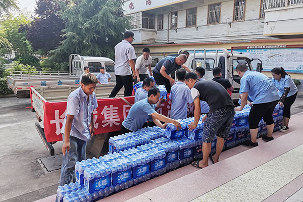 新鄉(xiāng)長(zhǎng)城支援救災(zāi)工作