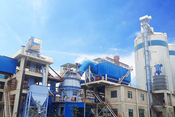 新鄉(xiāng)長城機(jī)械立式磨粉機(jī)