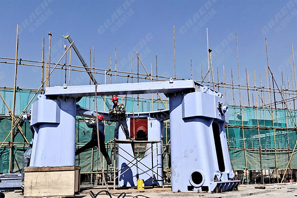 寧夏年產(chǎn)30萬噸礦渣立磨項(xiàng)目安裝現(xiàn)場