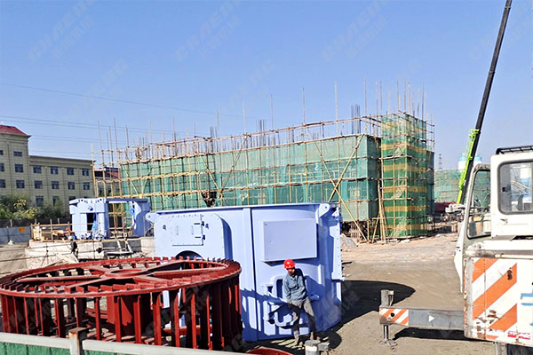 寧夏年產(chǎn)30萬噸礦渣立磨項(xiàng)目安裝現(xiàn)場